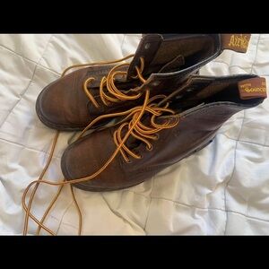 Doc marten brown yellow lace vintage boots leather